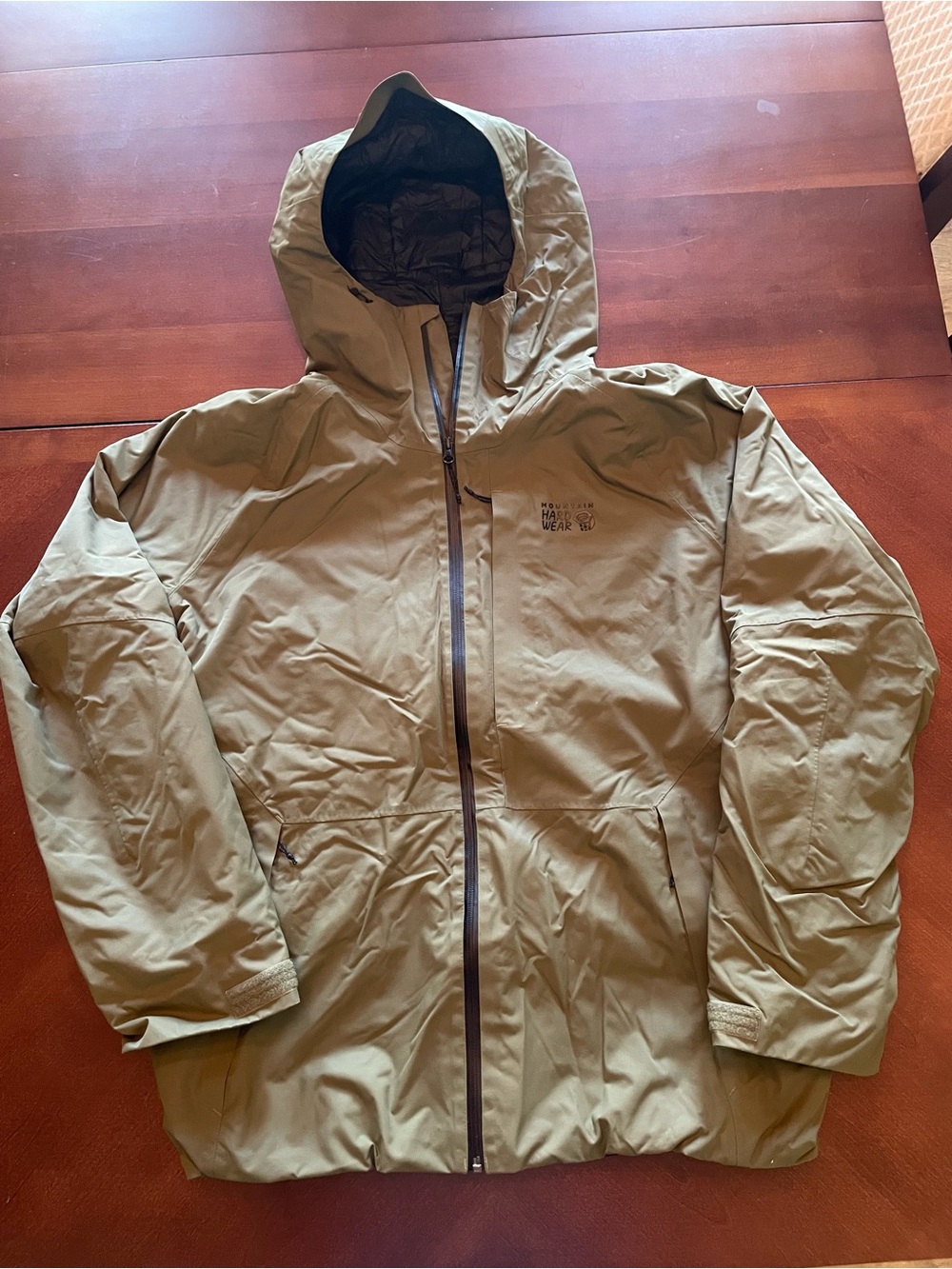 XL Mountain Hardware Men's Olive Hooded Waterproof/ Insulated Ski Jacket
